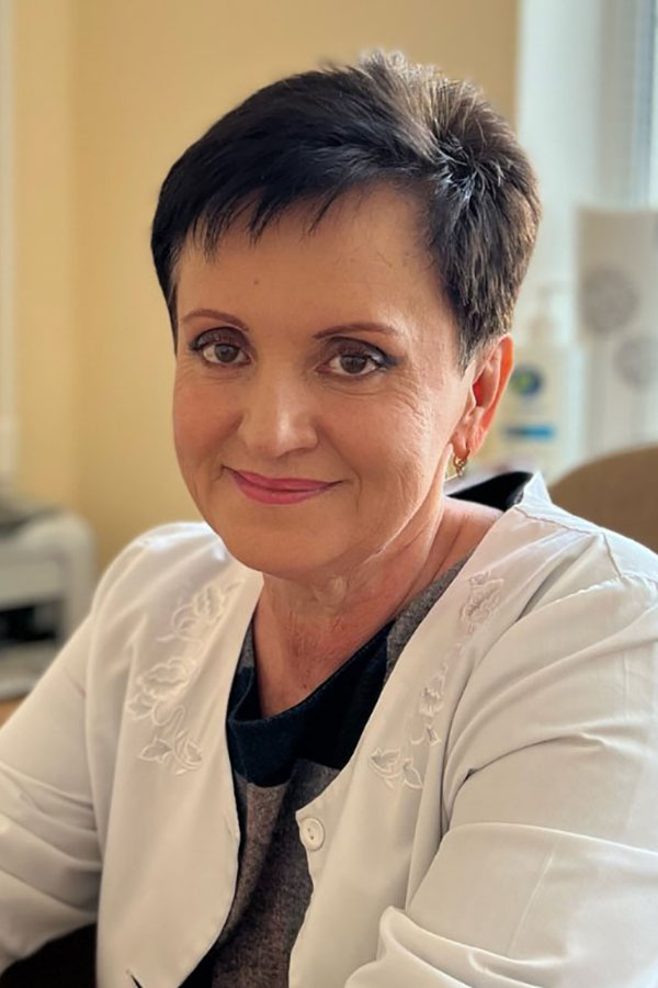 Шапошнікова Лариса Федорівна